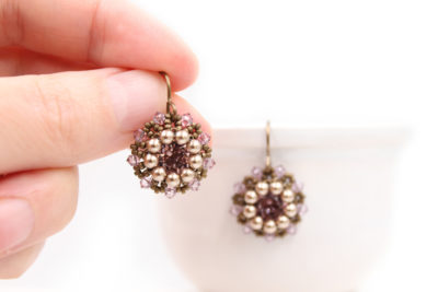 vintage-style-earrings-beading-tutorial-01